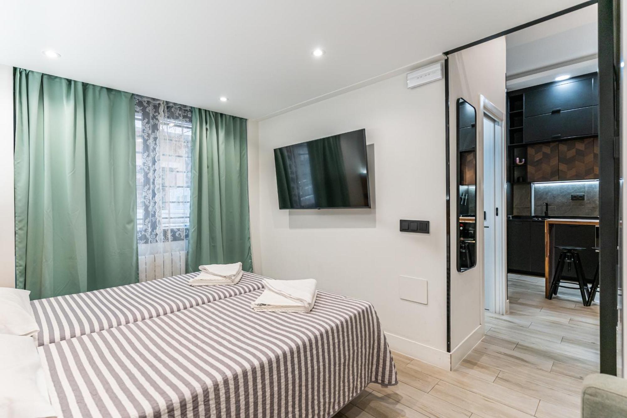 Cc Atocha Apartments マドリード エクステリア 写真